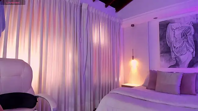 nathalie_rivers's cam snapshot