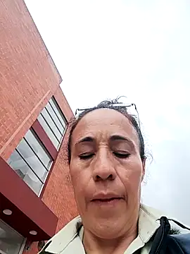 Coeur_de_luxure's cam snapshot