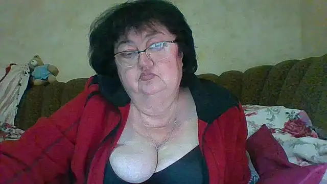 MilaSky5303's cam snapshot