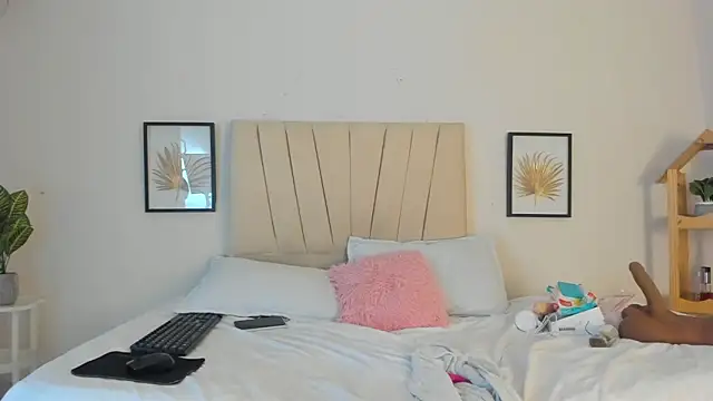 _Miaa_khalifa_'s cam snapshot