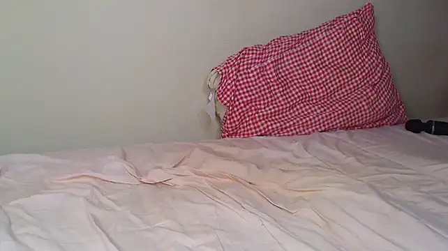 Just_alice's cam snapshot