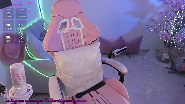 cute_catlyn's cam snapshot