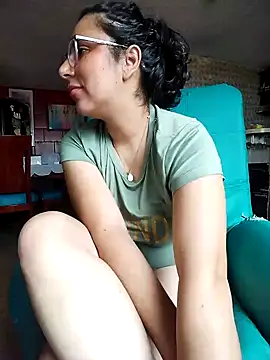 Im_Alma_'s cam snapshot