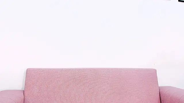 _miaquevedo_'s cam snapshot