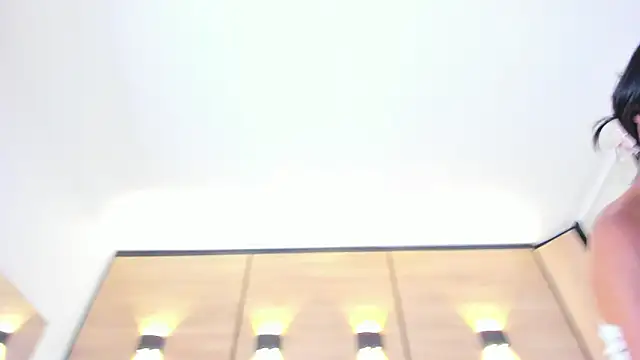 karol_lewiss's cam snapshot