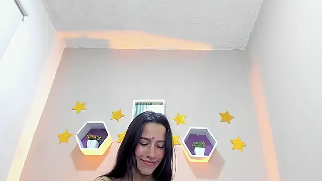 Laskhmi_'s cam snapshot