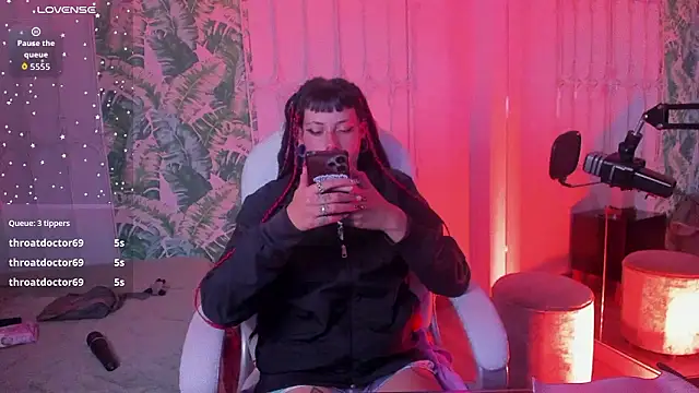 _sharlotte777's cam snapshot