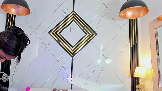 EmilyDiaaz's cam snapshot