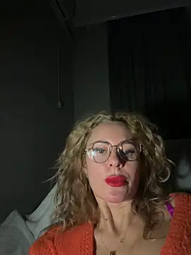 Tania201243's cam snapshot