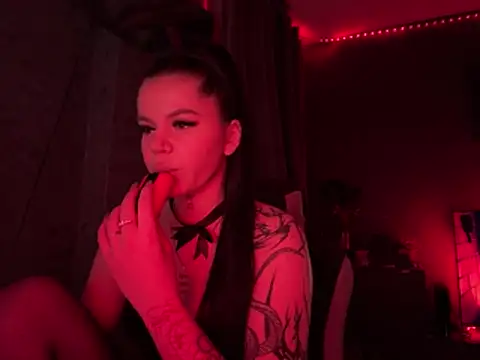 Kelliy_Moon's cam snapshot