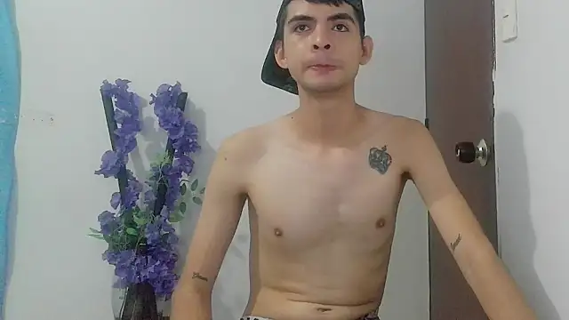 nico22love's cam snapshot