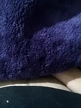 idhem___31's cam snapshot