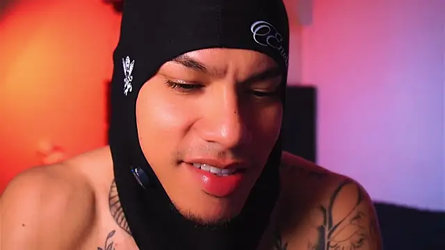 AlphaMasterXxx's cam snapshot