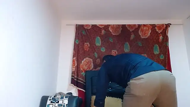 hardrock982 live sex cam