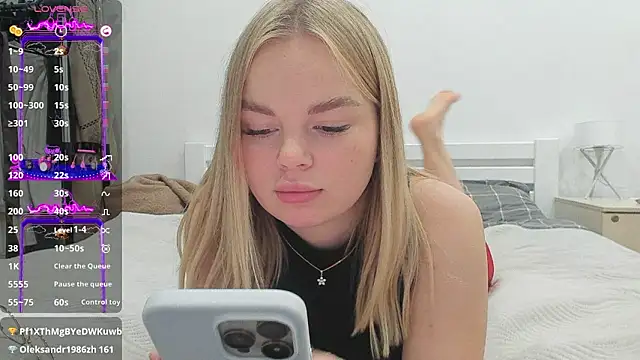 MaRiyaXXX's cam snapshot