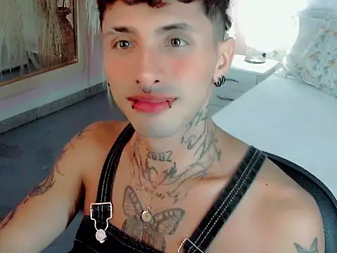 pol_lu's cam snapshot