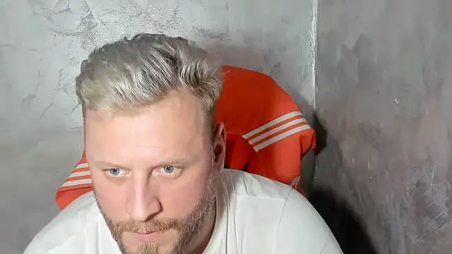 ALEX_BEAUTY2025's cam snapshot