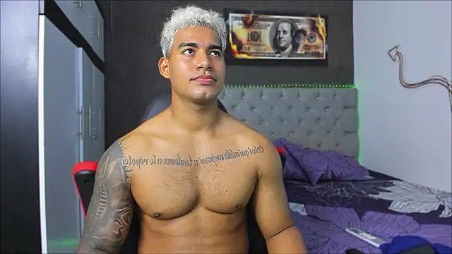 luigi_hot_'s cam snapshot