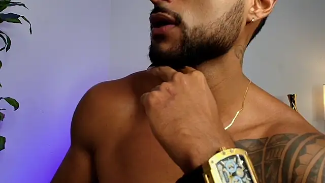 LiamGarcia1's cam snapshot