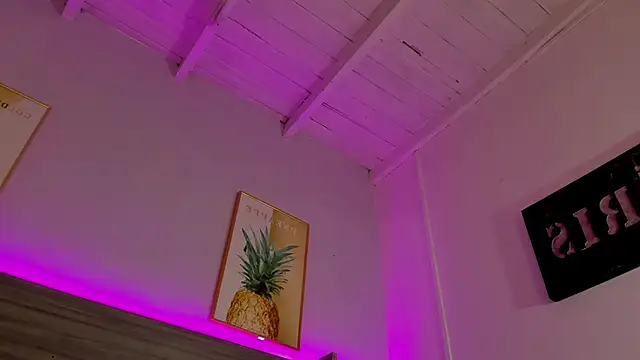 Taylor_walton's cam snapshot