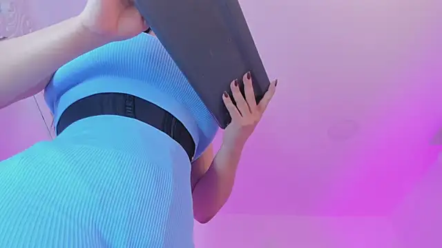 sarah-bonneth's cam snapshot