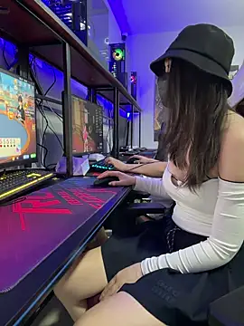 Lucky-cat88 live sex cam