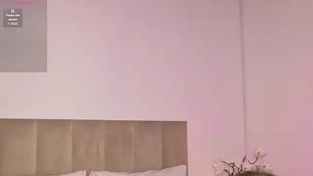 KilianaNoir live sex cam