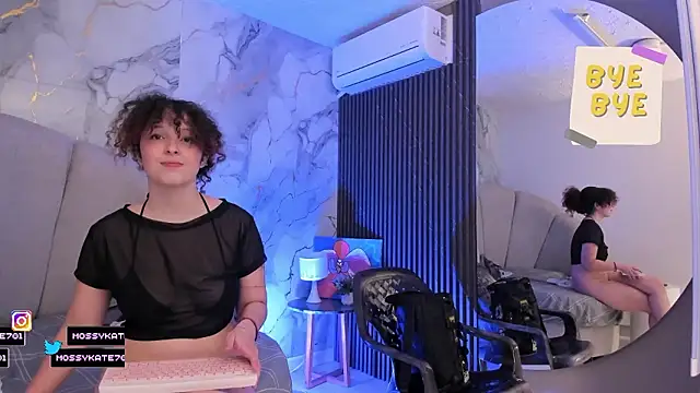 Katemoss70's cam snapshot