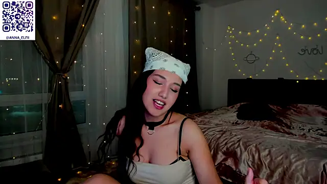 Anna_Elfii's cam snapshot