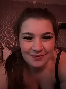 SpicyRed_x's cam snapshot