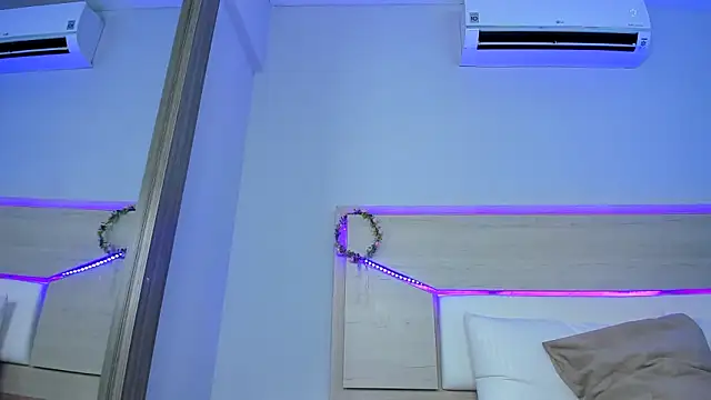 ZoeMorris's cam snapshot