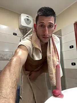 Gionnytav live sex cam