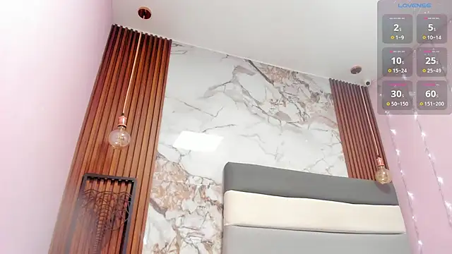 ALICESTARKK live sex cam