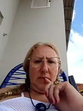 MILEIDE980's cam snapshot