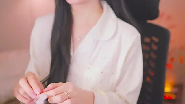 SpiderIily's cam snapshot