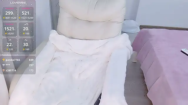 Nini-899's cam snapshot