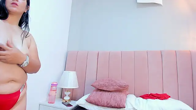 AshleySmiith's cam snapshot