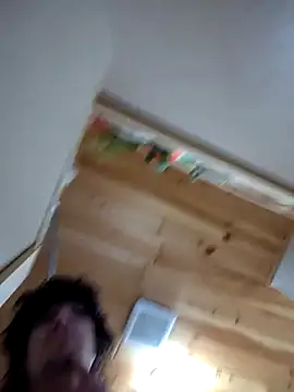 Lilsmokeshow017 live sex cam