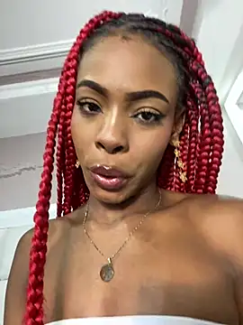 adaraSmiith's cam snapshot