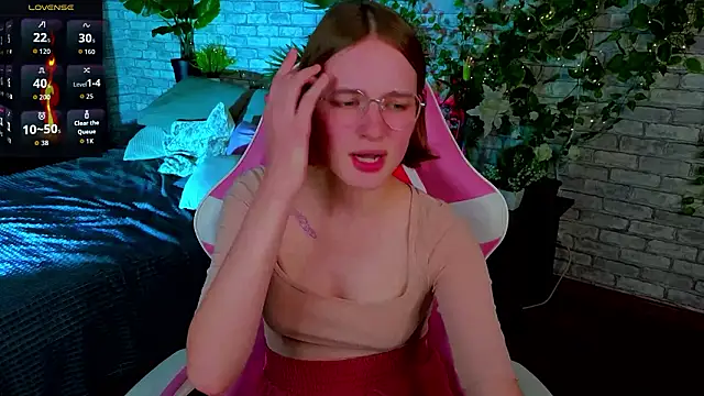 Mia_Mooore's cam snapshot