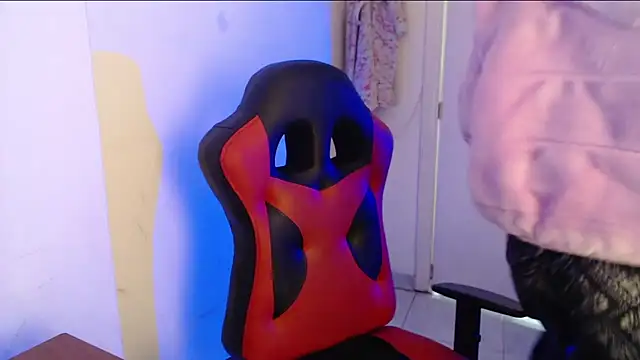 Maximesex's cam snapshot