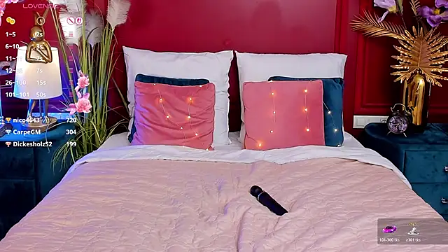 LullyFox's cam snapshot