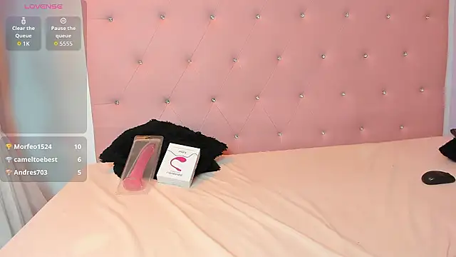 Mariannadalls's cam snapshot