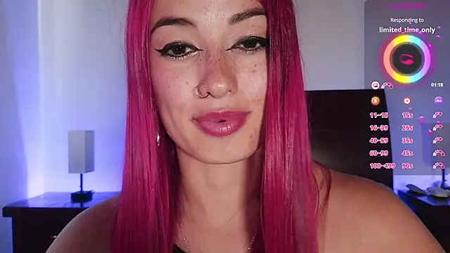 luccycollins_'s cam snapshot