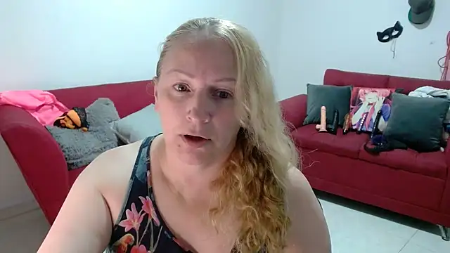 emperabigbootybigass's cam snapshot