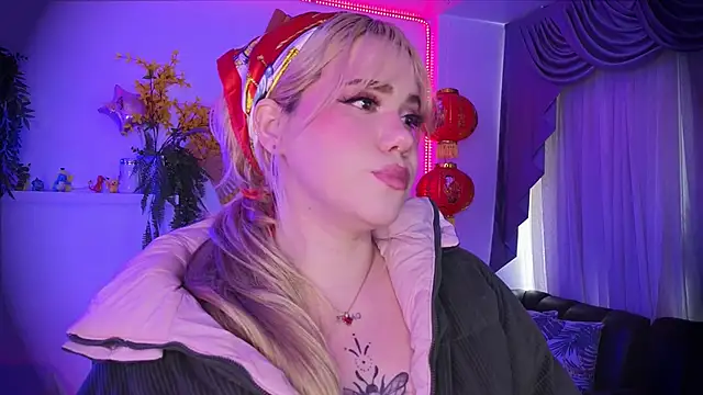 albaismynameX's cam snapshot