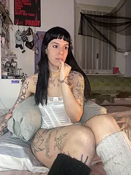 giuli_zerozero live sex cam