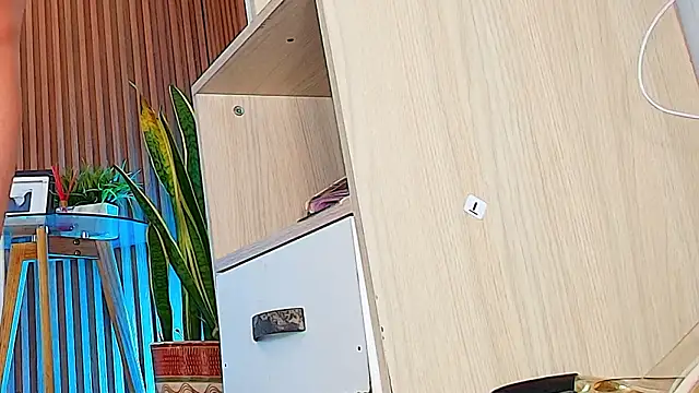 sweet_mile's cam snapshot