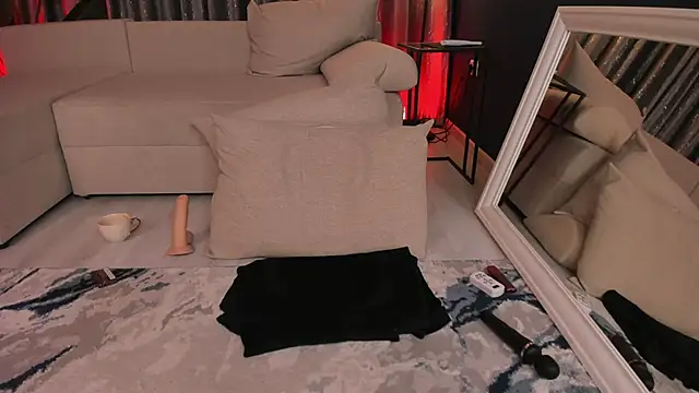 LunaMuze's cam snapshot