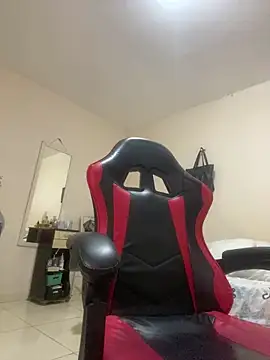 Mari_valda2's cam snapshot